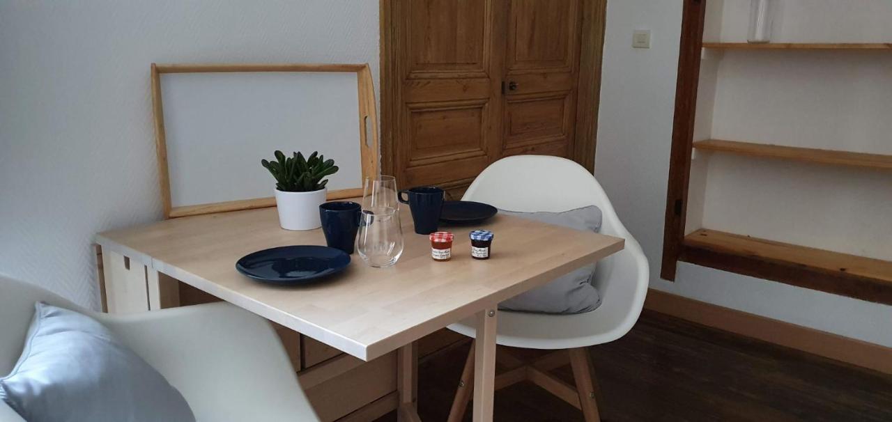 Studio très spacieux avec cour, en plein cœur de ville ! Carcassonne Esterno foto