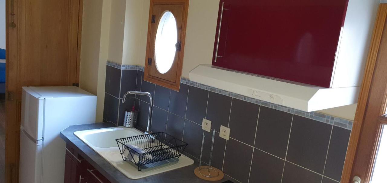Studio très spacieux avec cour, en plein cœur de ville ! Carcassonne Esterno foto
