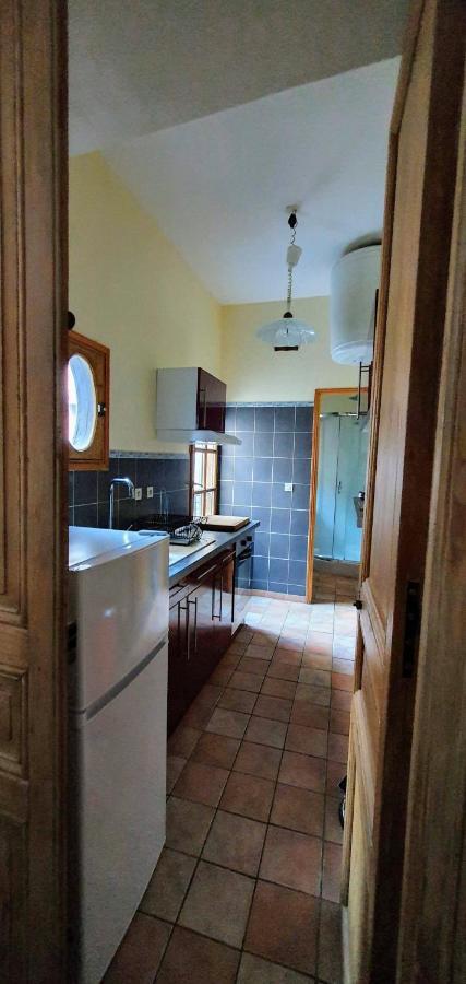 Studio très spacieux avec cour, en plein cœur de ville ! Carcassonne Esterno foto