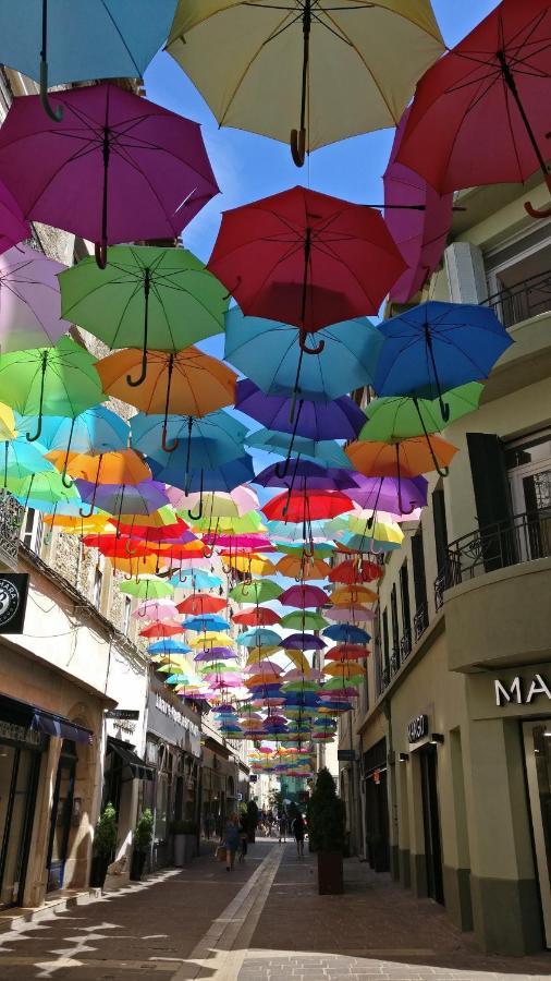 Studio très spacieux avec cour, en plein cœur de ville ! Carcassonne Esterno foto